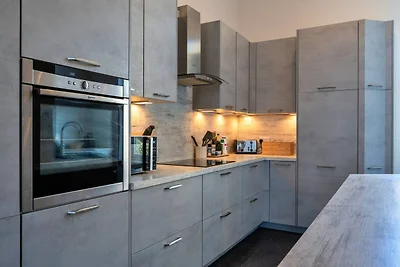 Appartement met uitzicht op Towan Beach.