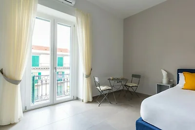 Appartamento a Napoli con balcone