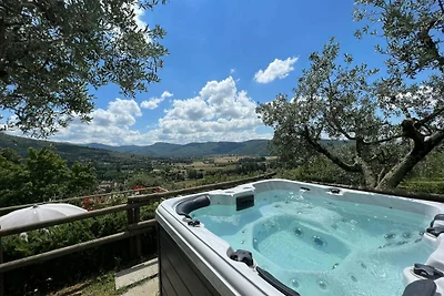 Bellissima proprietà con piscina