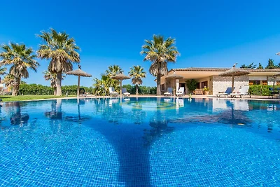 Haustierfreundliches Landhaus mit Pool