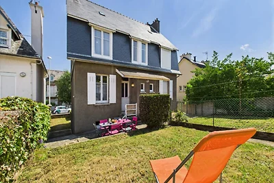 Apartment in Pléneuf in der Nähe von Anse du...