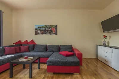 Villa in Roškići met zwembad