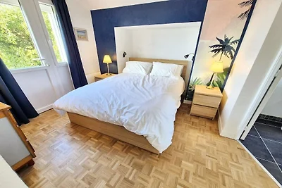 Ferienhaus in Plouhinec mit Terrasse