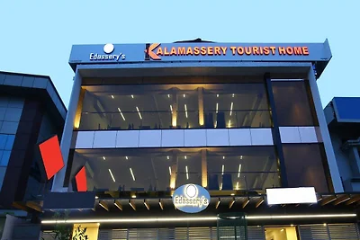 Super Townhouse Edasserys Kalamassery Tourist...