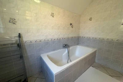 Villa in Hamoir mit privatem Innenpool