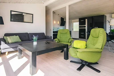 Gerestaureerd zomerhuis in Hejlsminde -- By T...