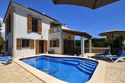 Villa in Santanyí mit Pool und Grill