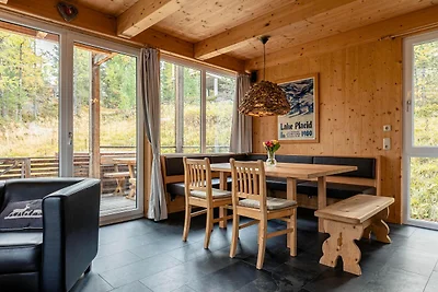 Großzügiges Chalet mit Whirlpool im Freien