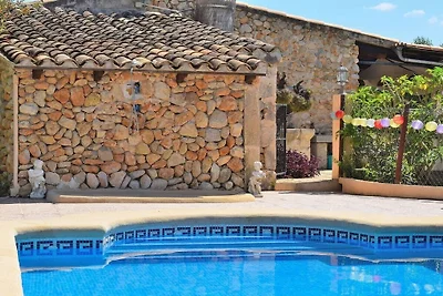 Chalet à Buger avec piscine
