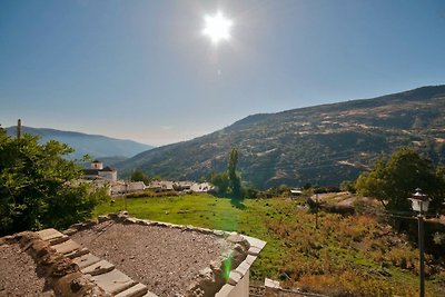 Schönes Ferienhaus in Baterno mit...