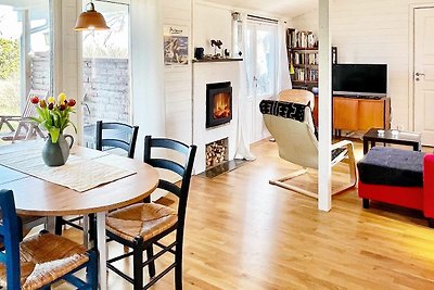 8 Personen Ferienhaus in BORGHOLM-By Traum