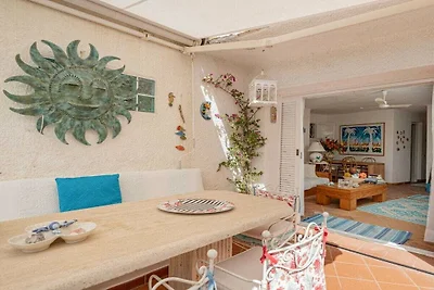 Wohnung in Porto Rotondo mit Terrasse