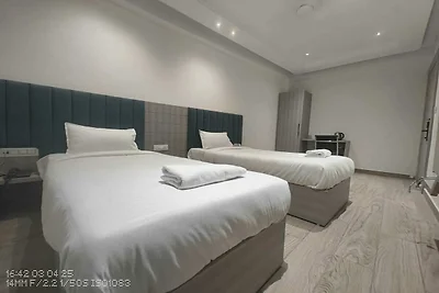 Residenza Bairhana Road Prayagraj