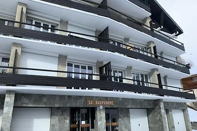 Wohnung in den Alpen mit Bergblick