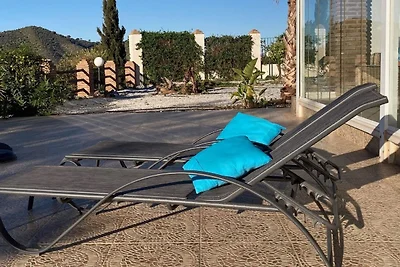 Geräumige Villa in Arenas mit Meerblick