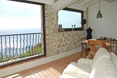 Luxus-Apartment in Meernähe in La Turbie