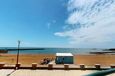 Wohnung in Saint-Gilles mit Meerblick