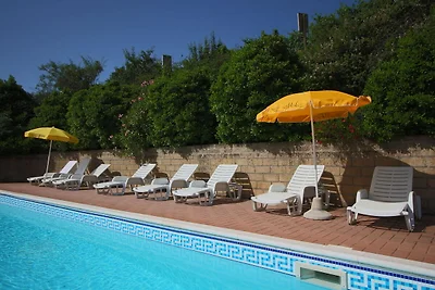 Gemütlicher Bauernhof mit Swimmingpool in...