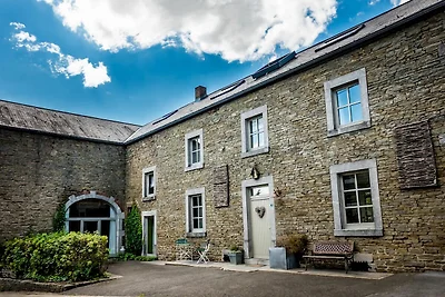 Attraktives Ferienhaus mit Pool bei Durbuy