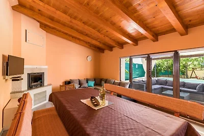 Charmante Villa mit privatem Schwimmbad