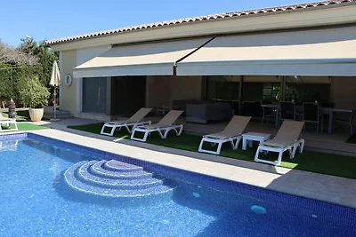 Luxusvilla auf Mallorca mit privatem Pool