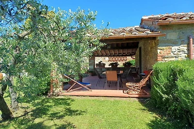 Bauernhaus in der Toskana mit Olivenhain