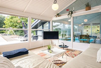 8 person holiday home in Bindslev-By Traum