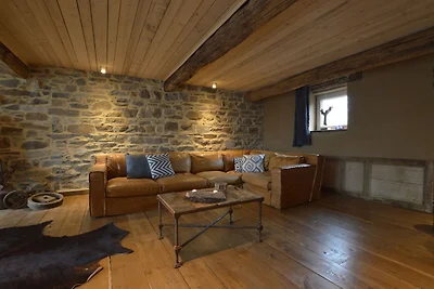 Gemütliches Ferienhaus in Theux mit Pool