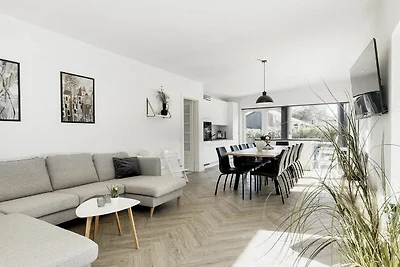 12 Personen Ferienhaus in Væggerløse-By Traum