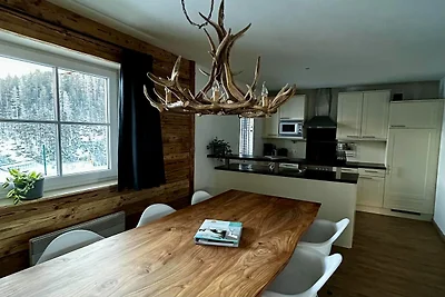 Alpines Apartment in der Nähe des Skilifts