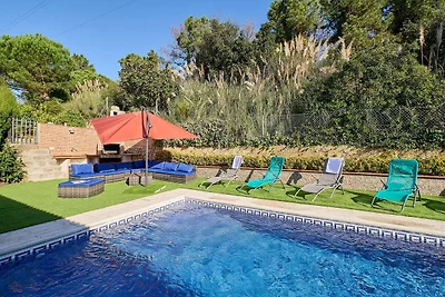 Ruhige Villa mit Garten in Lloret de Mar