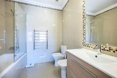 Haus in Lagos mit Golf und Spa Zugang