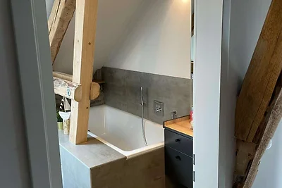 Ferienwohnung mit Balkon und Grill