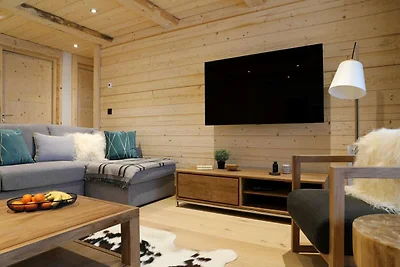 Apartment close to Nursery Slope & Town...