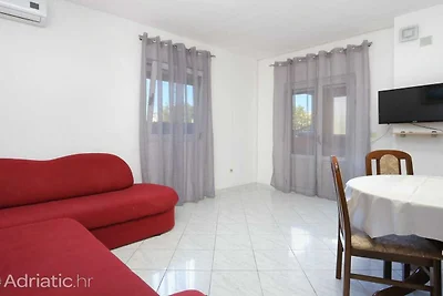 Holiday Home Nada Rogoznica - Six Bedroom Hol...