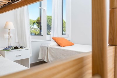 Apartment mit Gemeinschaftspool für 4...