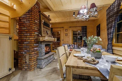 Zweistöckiges Haus im Bergstil, Sauna,...