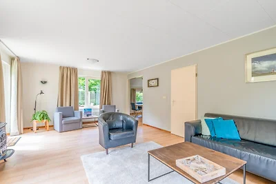 Charmante Villa in der Nähe von Meer und Wald