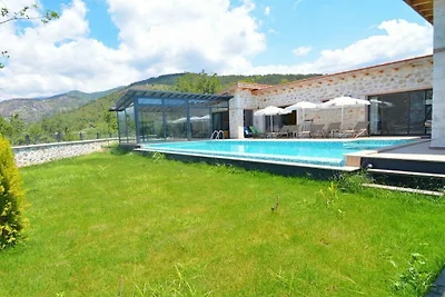 Finca in Kalkan mit Schwimmbecken