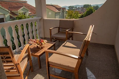 Kastel Gomilica Cozy and Stylish Apartments n...