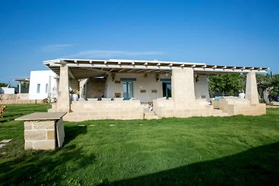 Trullo Indipendente a Torre Suda