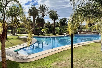 Mooi appartement bij golfbaan in Motril