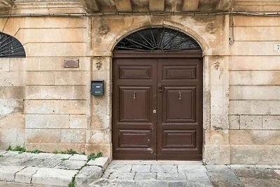Wohnung in Ostuni mit Terrasse