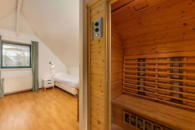 Komfortables Ferienhaus mit Dampfdusche im gr...