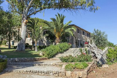 Atemberaubendes Bauernhaus mit privatem Pool