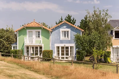 Ferienhaus in der Nähe von See und Meer