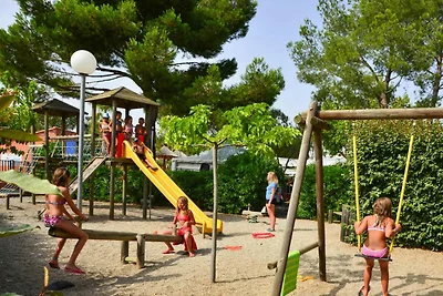 Mobilheim in Bessan in Caravanpark