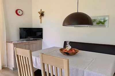 Appartamento per vacanze a Lana con piscina
