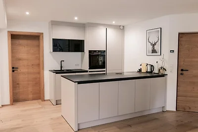 Modernes Apartment in Seefeld