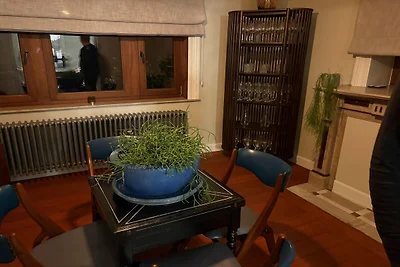 Malerisches Herrenhaus mit Garten in Tongeren